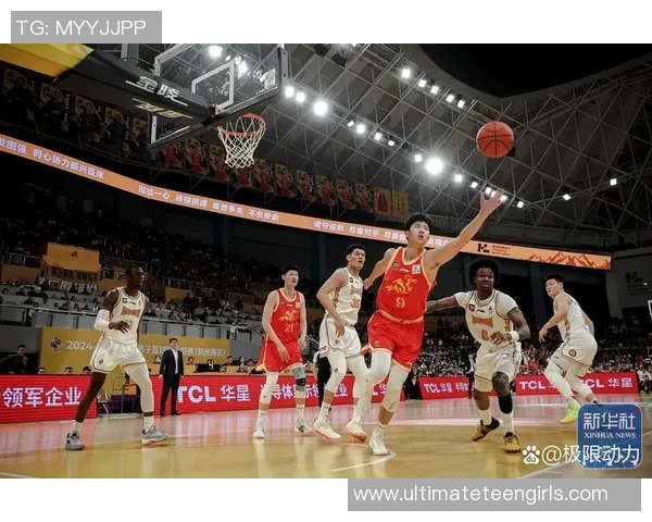 成都篮球队的团队协作揭秘:如何在赛场上实现完美配合与默契合作 成都篮球队的团队协作揭秘:如何在赛场上实现完美配合与默契合作