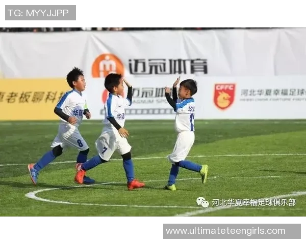 杭州足球队在足球团队协作排行榜中荣获第六名展现出色团队精神与实力 杭州足球队在足球团队协作排行榜中荣获第六名展现出色团队精神与实力