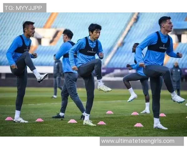 武汉羽毛球队在邀请赛中以61分稳居积分榜首位展现强劲实力 武汉羽毛球队在邀请赛中以61分稳居积分榜首位展现强劲实力