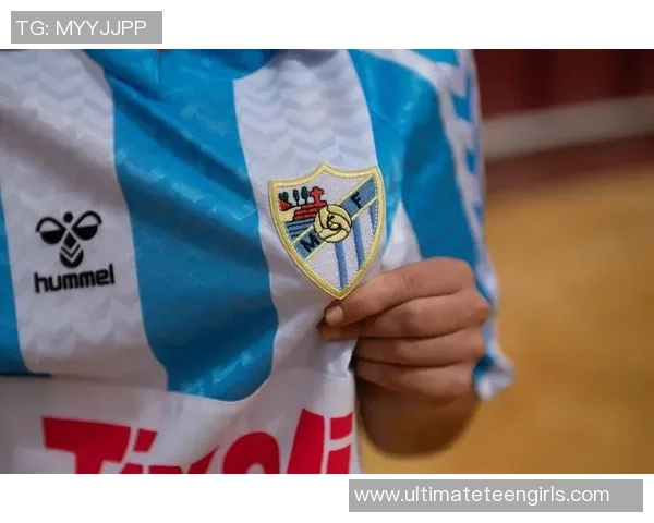 泰国足球明星球衣的魅力与文化传承探讨 泰国足球明星球衣的魅力与文化传承探讨