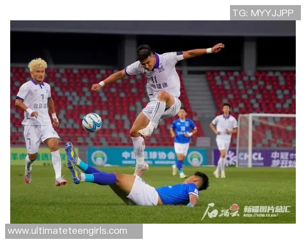 赵芳独家解析足球技巧与战术心得分享助你提升球技与比赛表现 赵芳独家解析足球技巧与战术心得分享助你提升球技与比赛表现