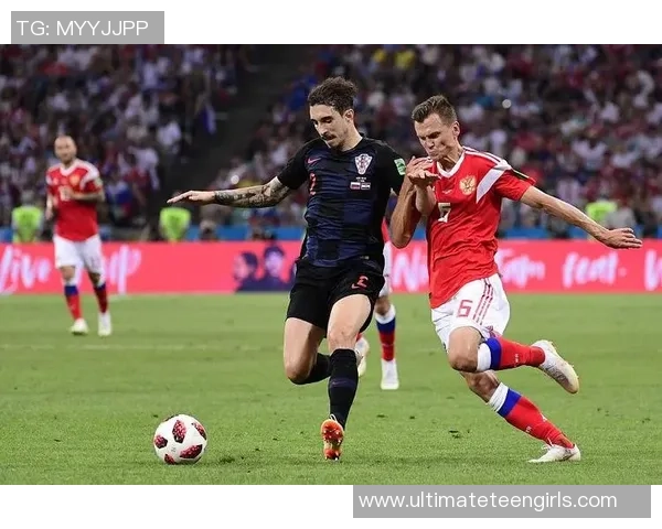 足球明星西梅的奇幻冒险之旅与梦想成真的故事