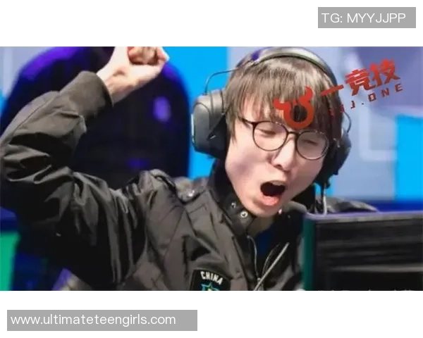 英雄联盟评论：JDG的防反得失